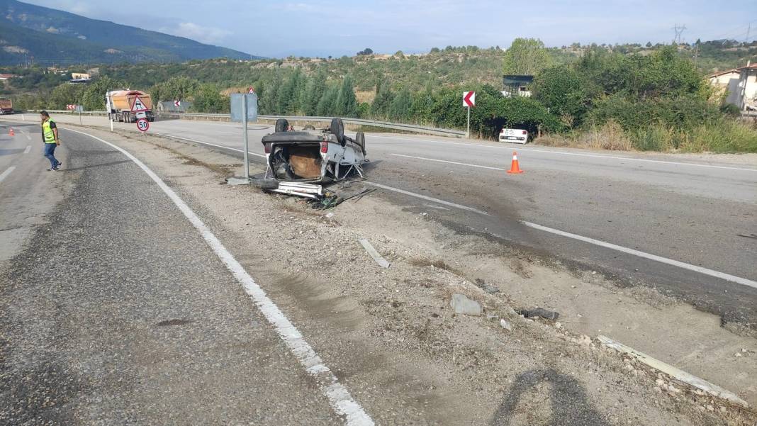 Karabük'te 2 ayrı trafik kazası: 3'ü çocuk 7 yaralı 5